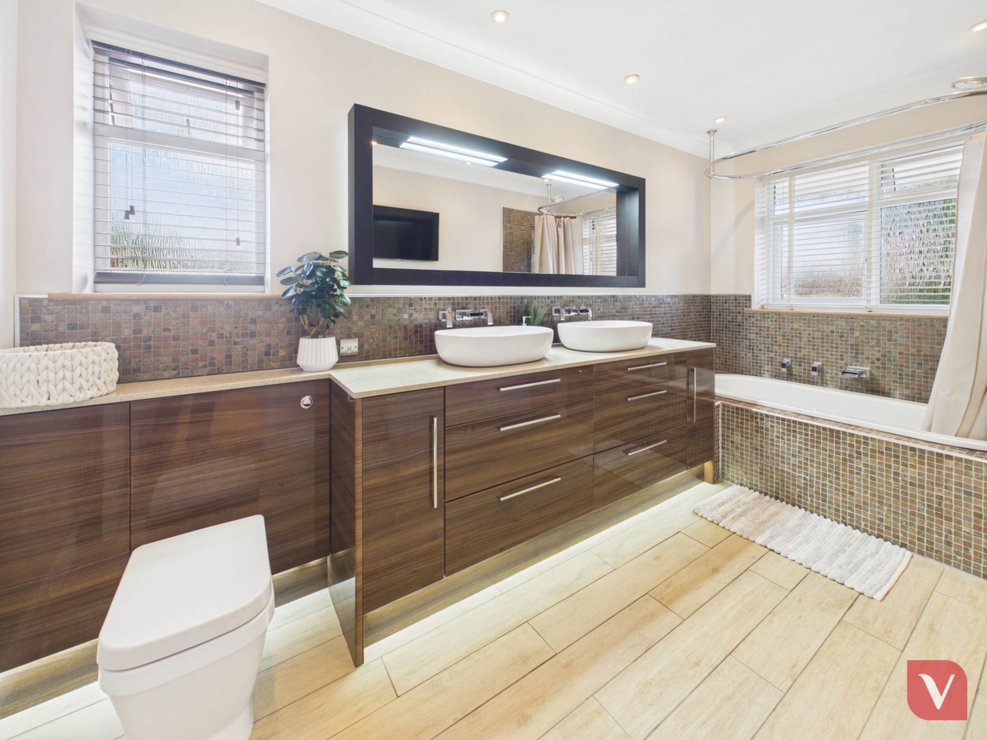 Heywood Drive, Luton, Image 8
