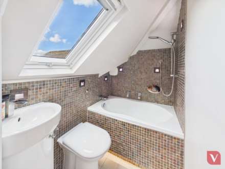 Heywood Drive, Luton, Image 19