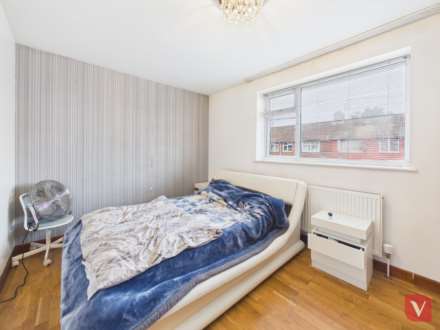 Connaught Road, Luton, Image 10