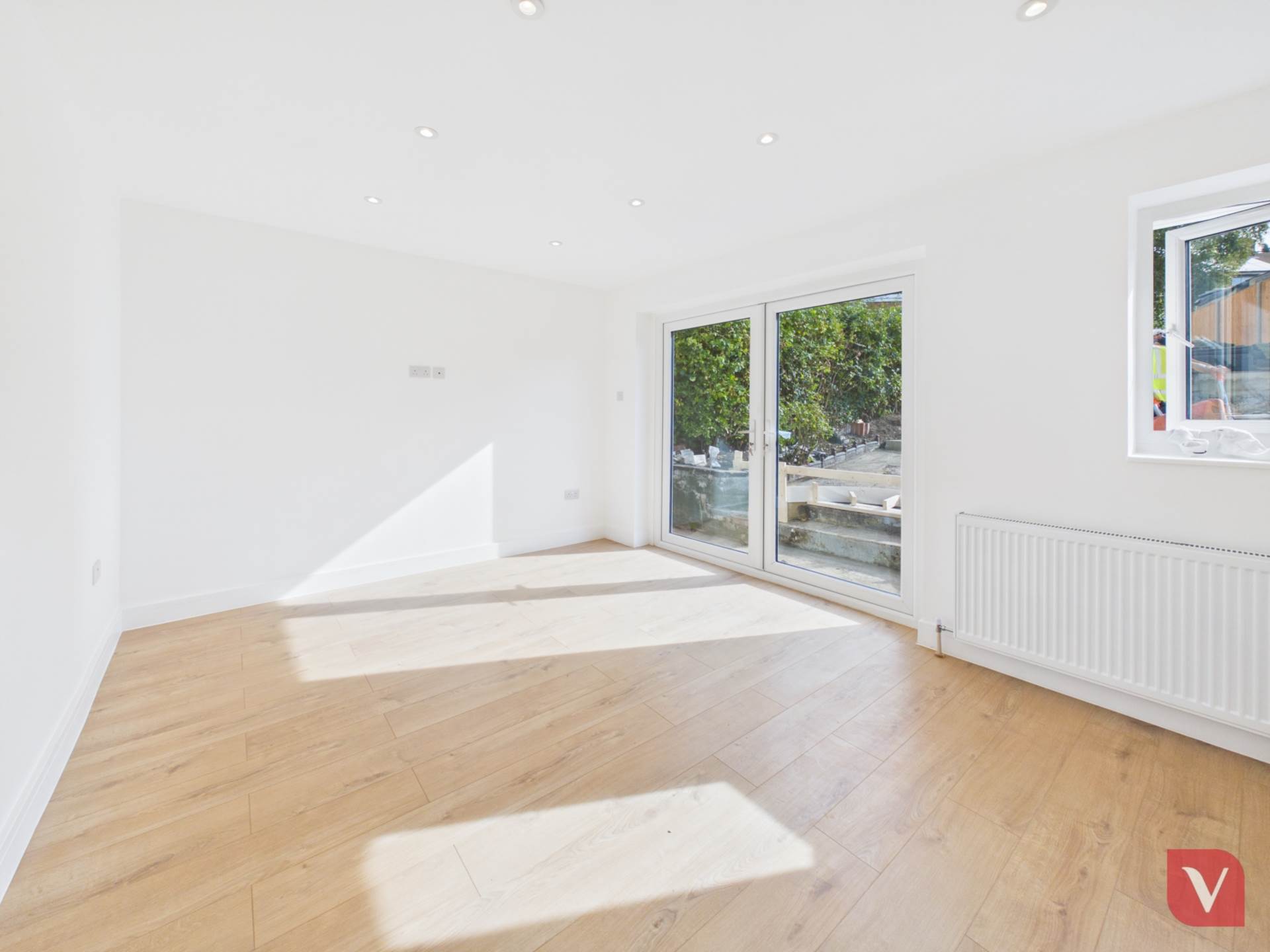 Hitchin Road, Luton, Image 9