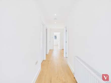 Hitchin Road, Luton, Image 2