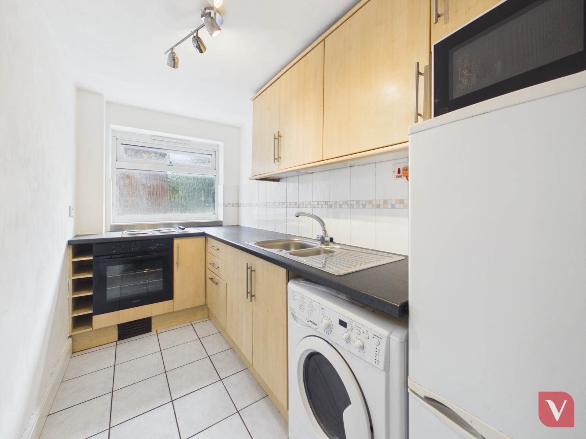 Downs Road, Luton, Image 4
