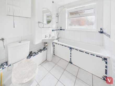 Downs Road, Luton, Image 5