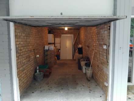 Downs Road, Luton, Image 8