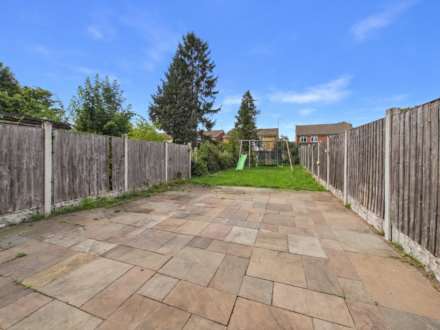Waller Avenue, Luton, Image 6