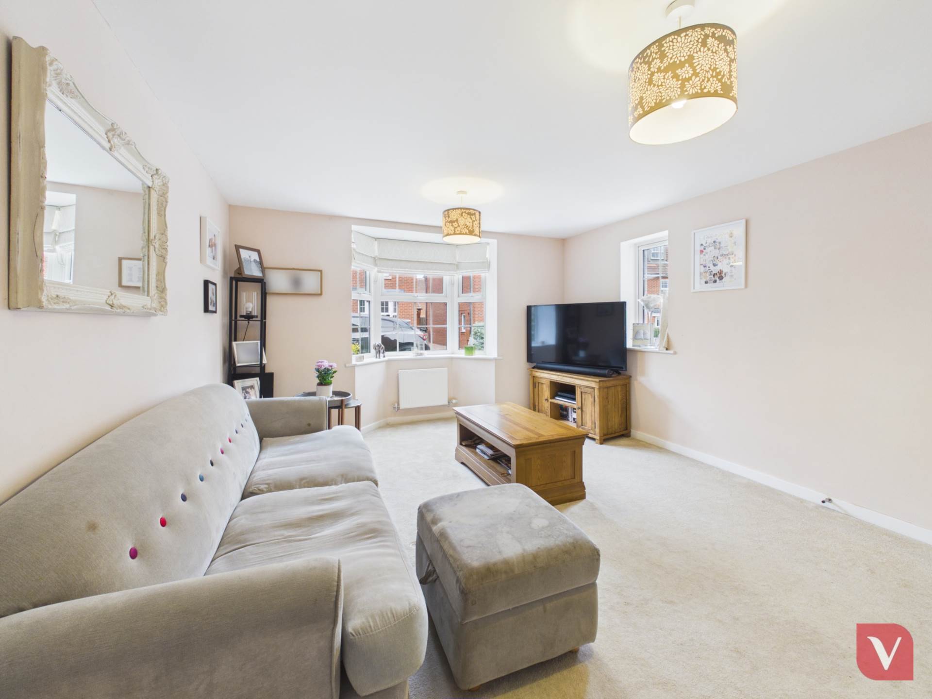 Cassidy Close, Luton, Image 5