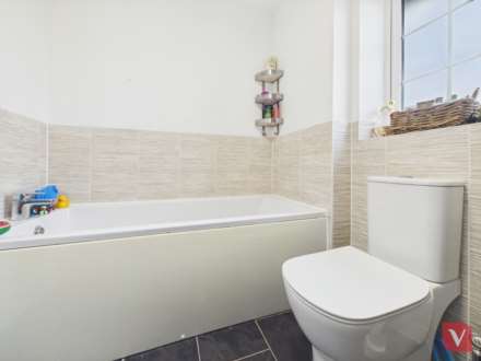 Cassidy Close, Luton, Image 13