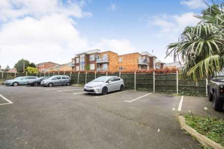New Bedford Road, Luton, Image 8