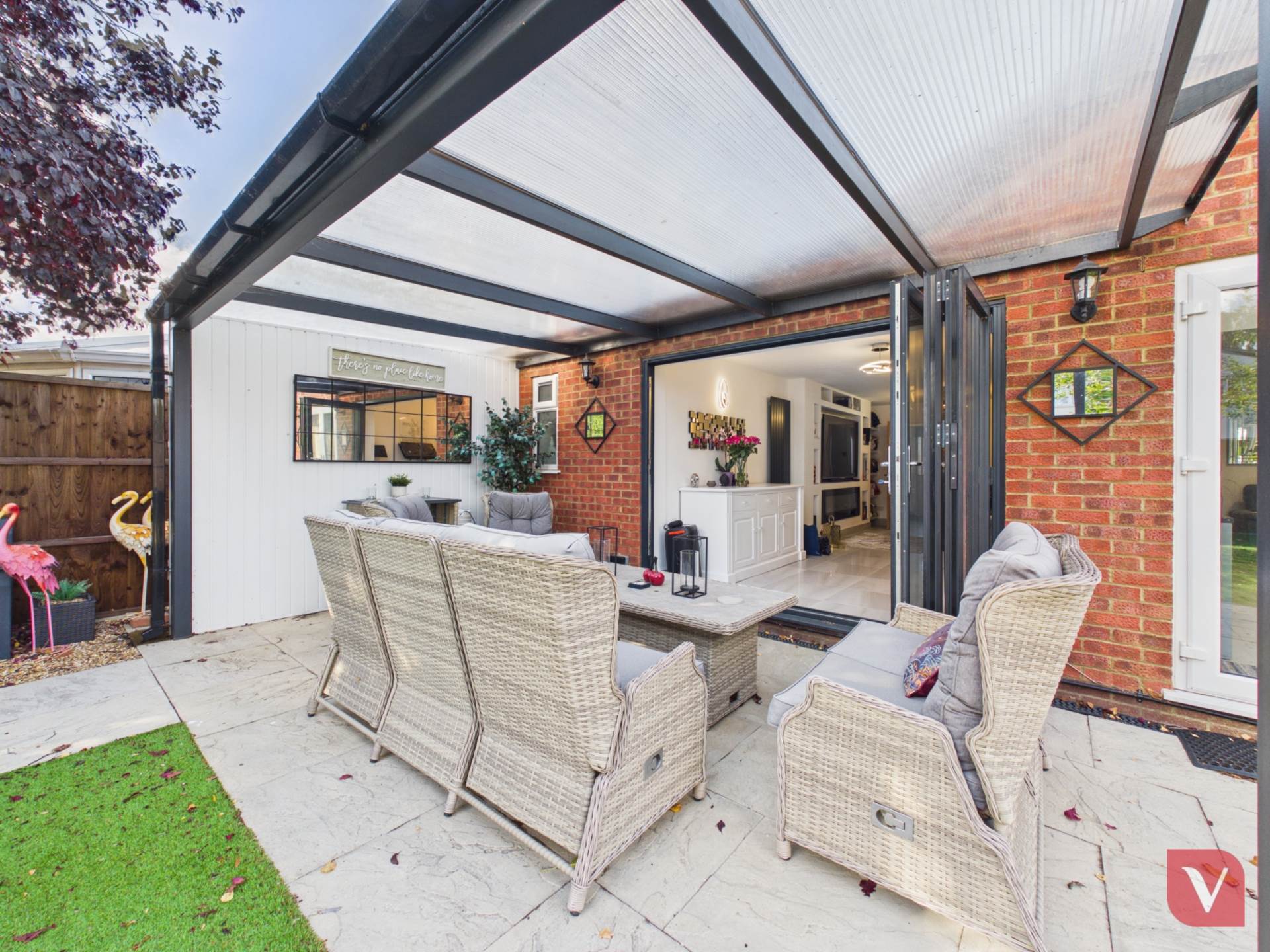 Arbour Close, Luton, Image 16