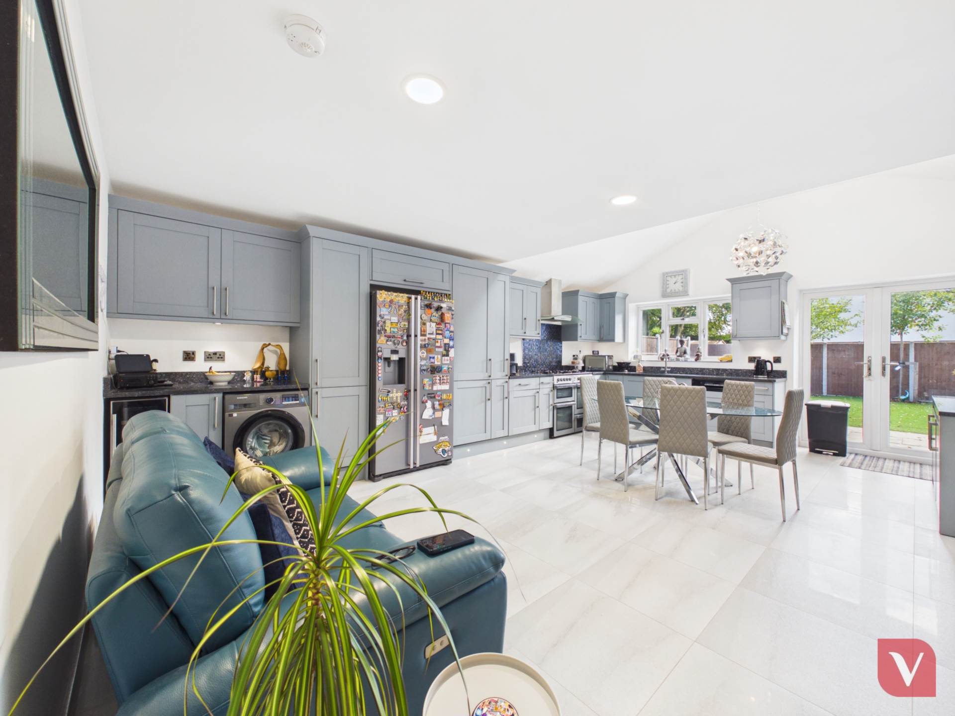 Arbour Close, Luton, Image 3