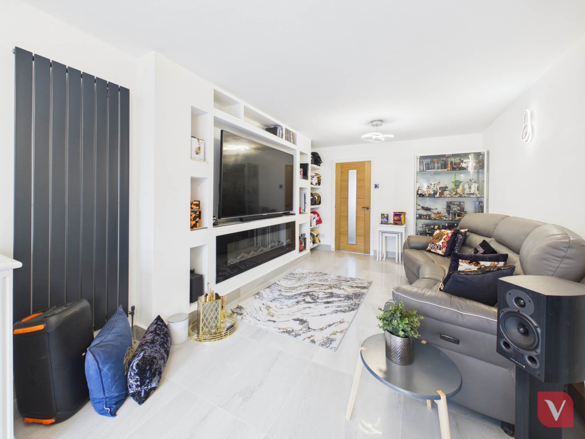 Arbour Close, Luton, Image 4