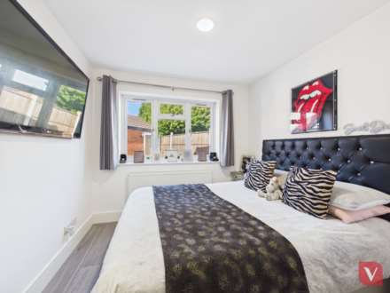 Arbour Close, Luton, Image 10
