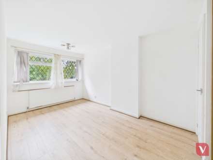 Boxted Close, Luton, Image 8
