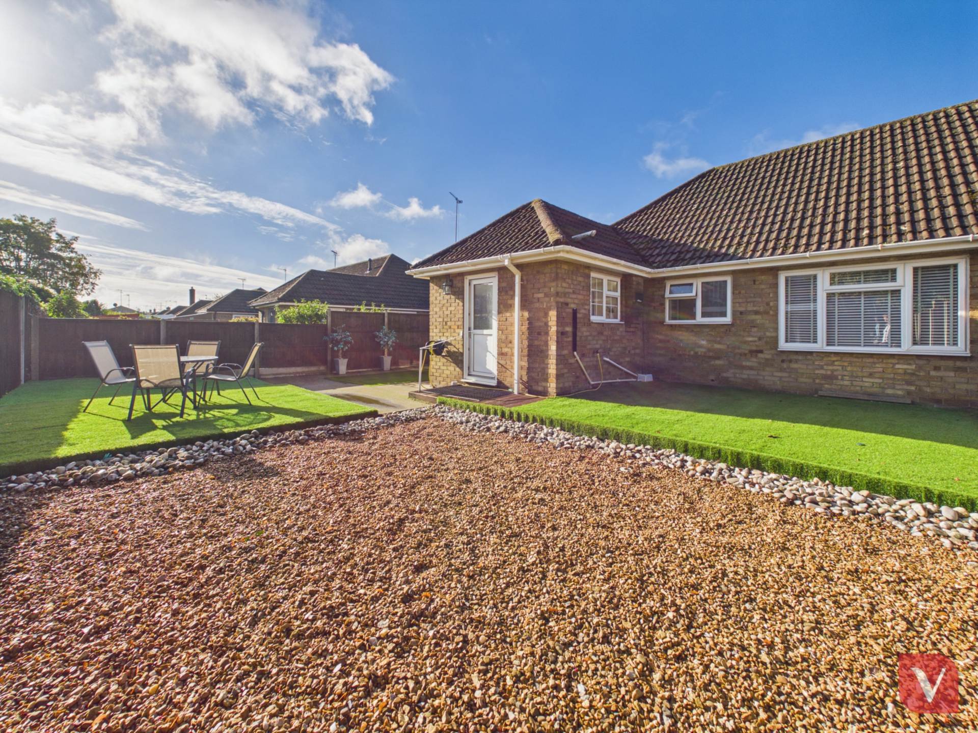 Whitehouse Close, Dunstable, Image 5