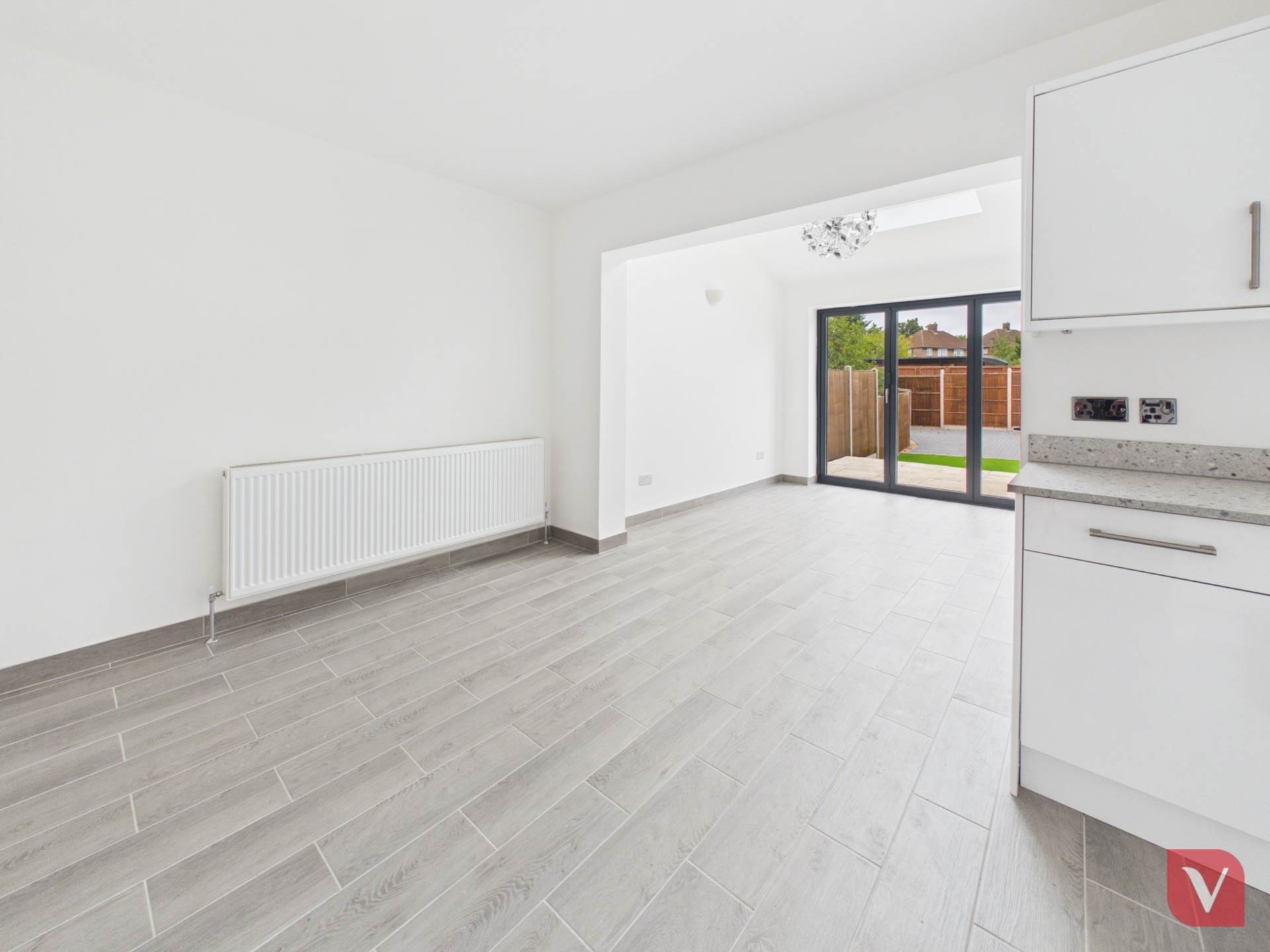 Wilsden Avenue, Luton, Image 3
