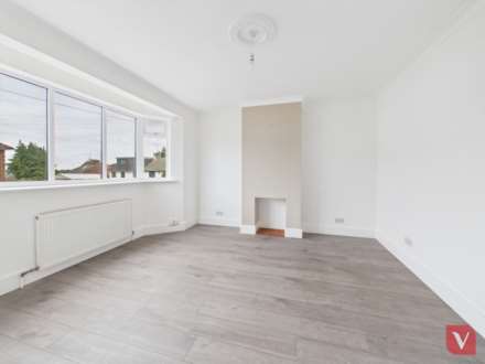 Wilsden Avenue, Luton, Image 2