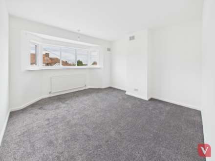 Wilsden Avenue, Luton, Image 8