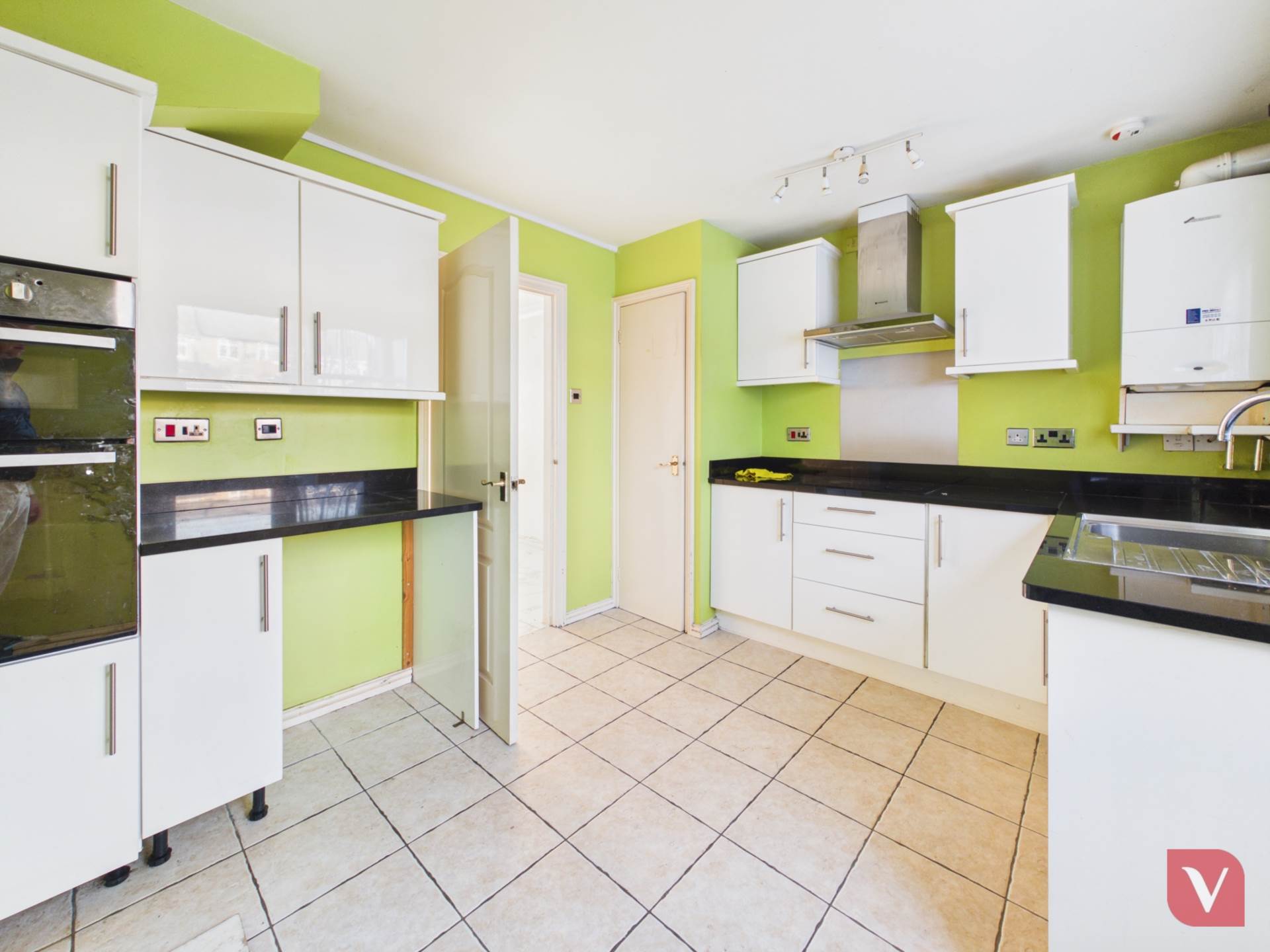 Larkspur Gardens, Luton, Image 2