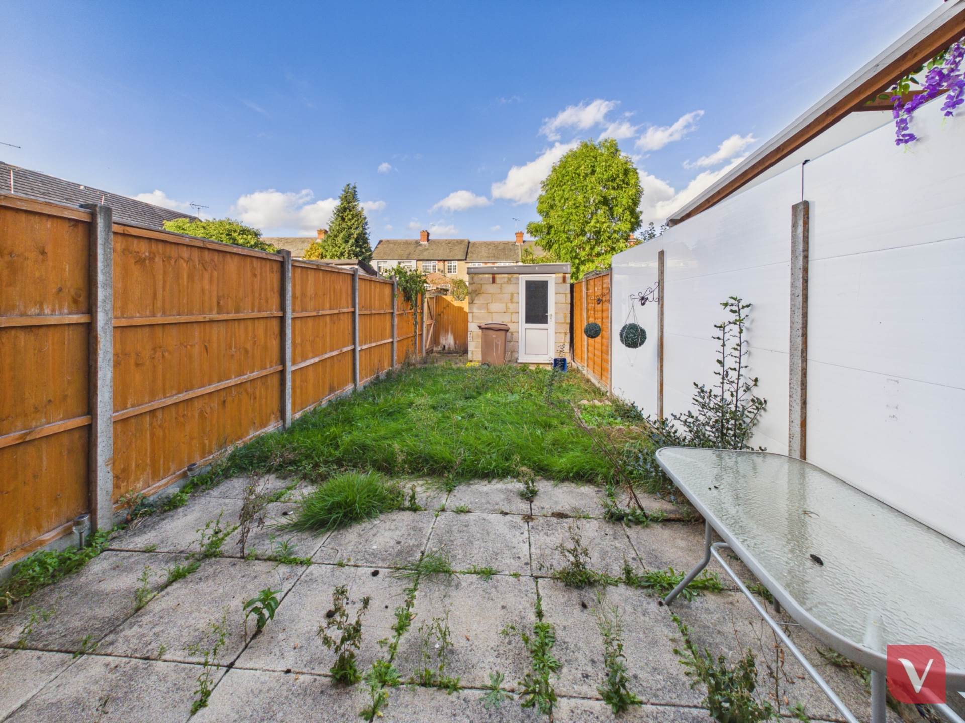 Larkspur Gardens, Luton, Image 5