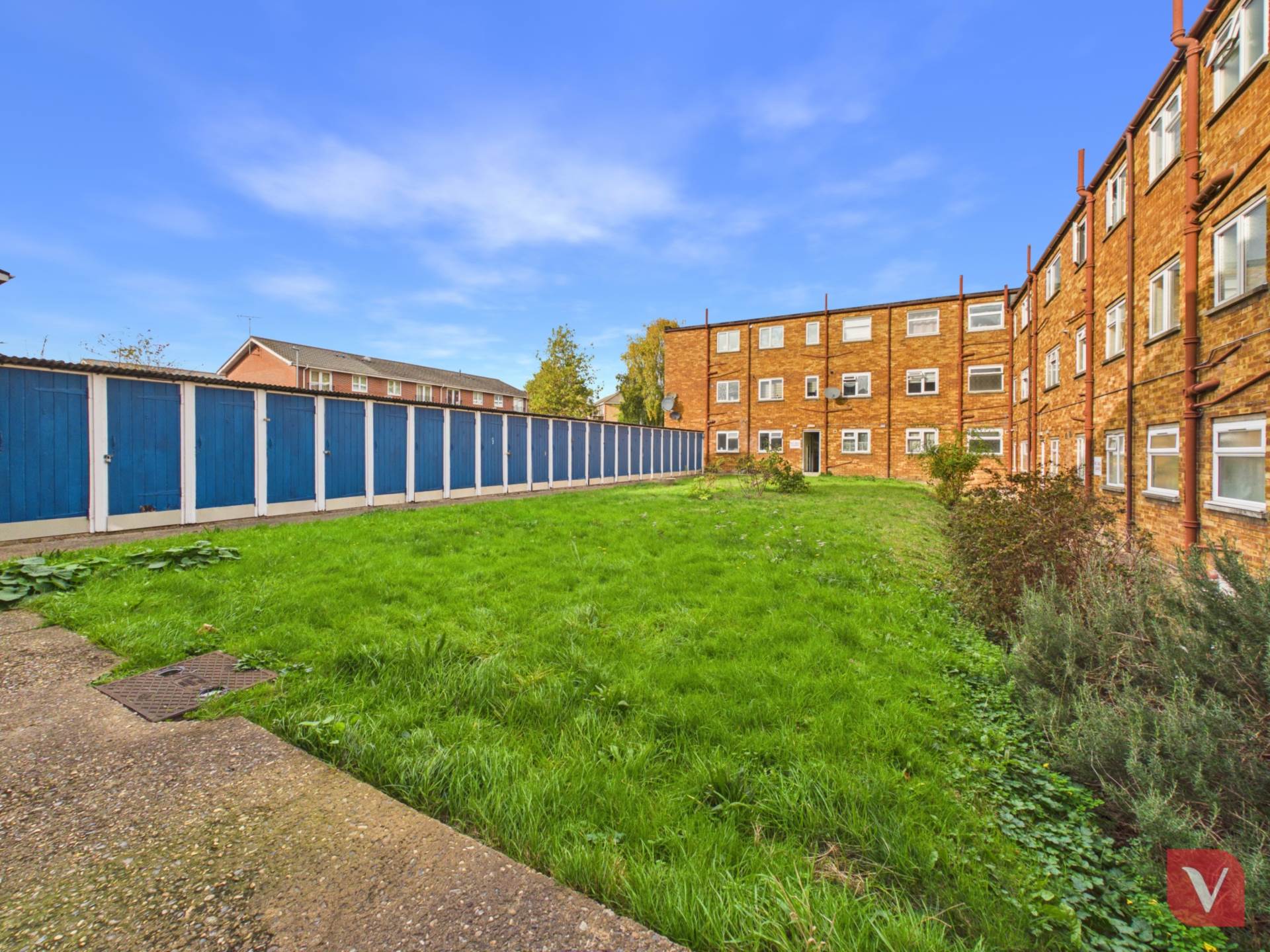 Wardown Court, Luton, Image 9