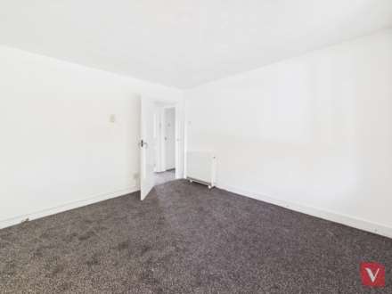 Wardown Court, Luton, Image 3