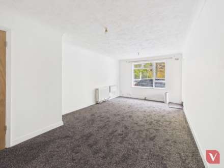 Wardown Court, Luton, Image 7