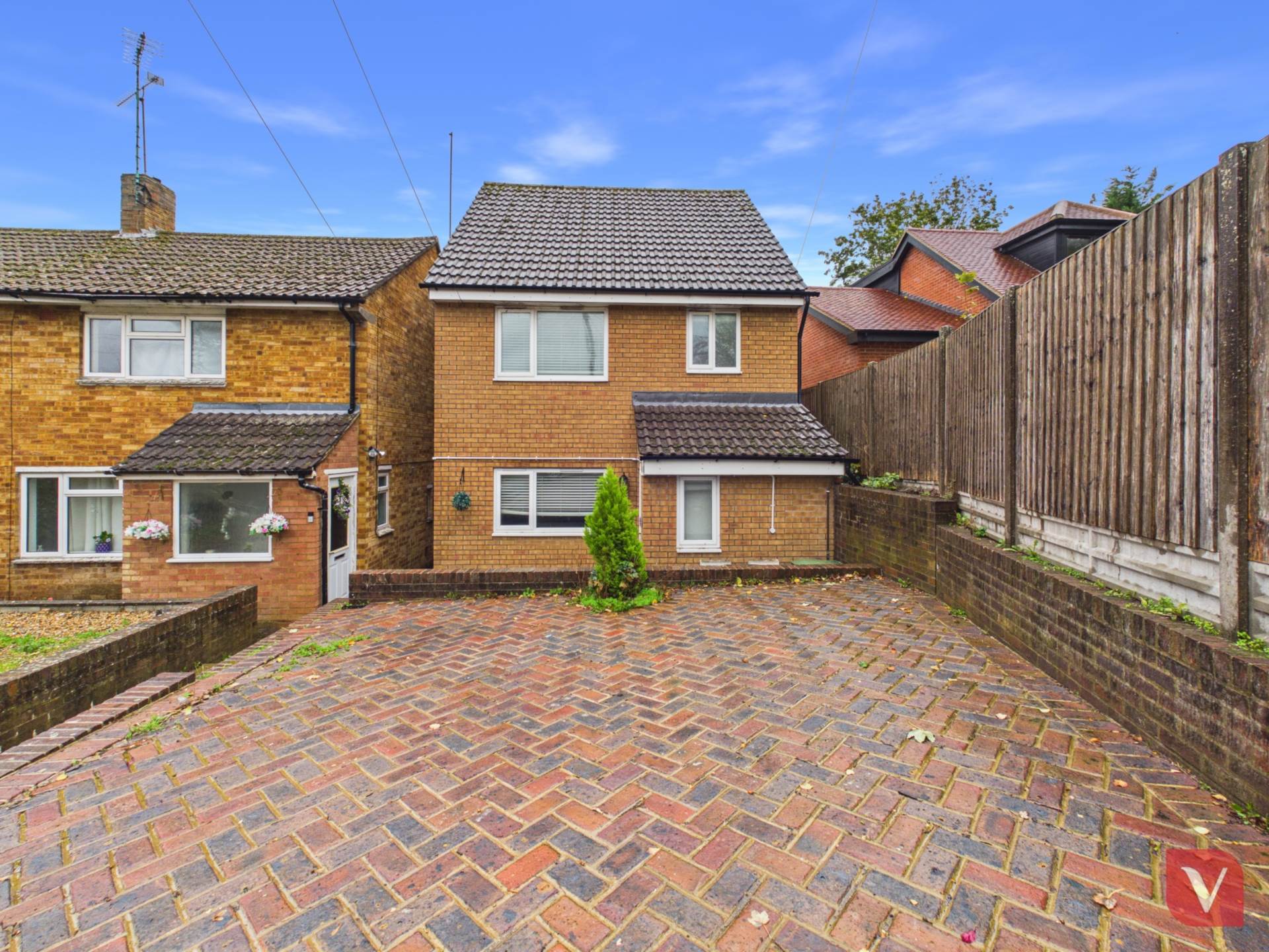 Parkfield, St Albans, Image 1