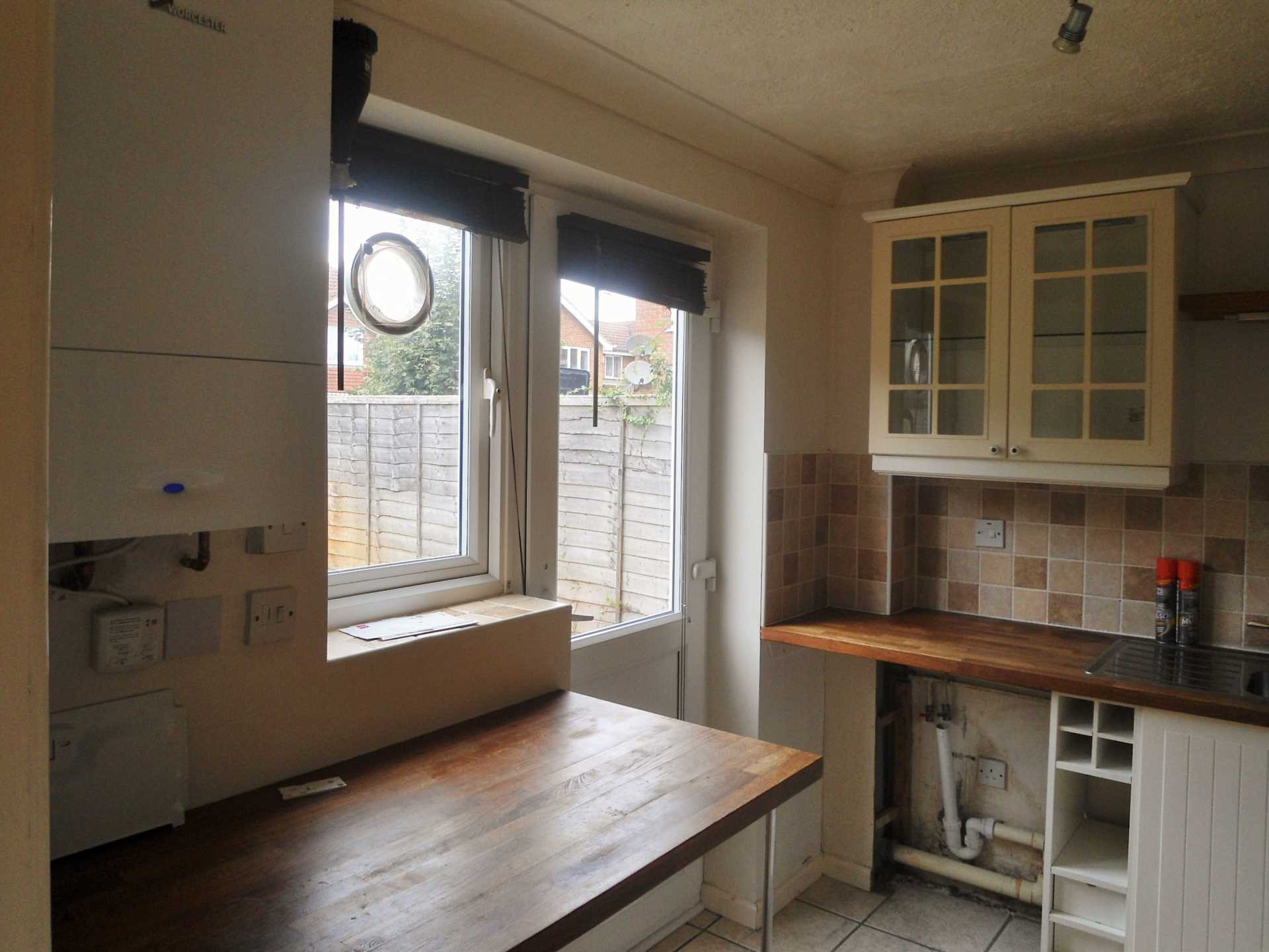 Chaffinch Close, Durrington, Image 5