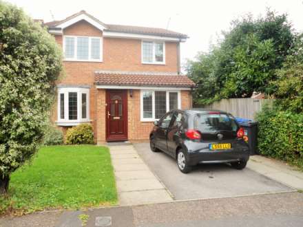 Chaffinch Close, Durrington, Image 1