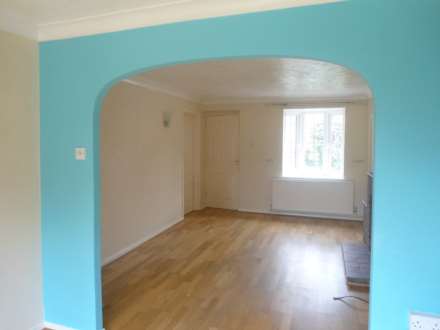 Chaffinch Close, Durrington, Image 8