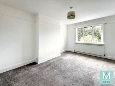 Broomfield Avenue, Worthing, Image 8