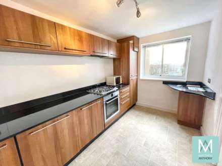 Grand Avenue, Worthing, Image 3