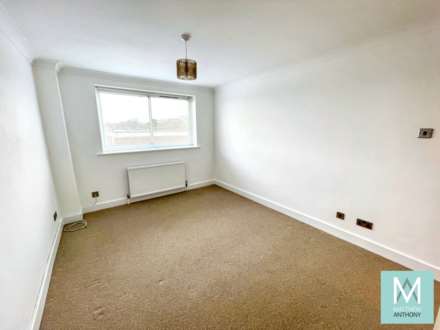 Grand Avenue, Worthing, Image 9