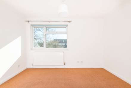 Montreal Way, Worthing, Image 5