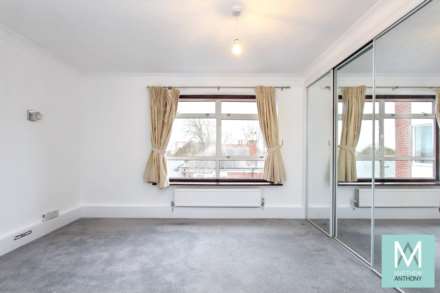 Westbury Court, Belsize Road, Image 6