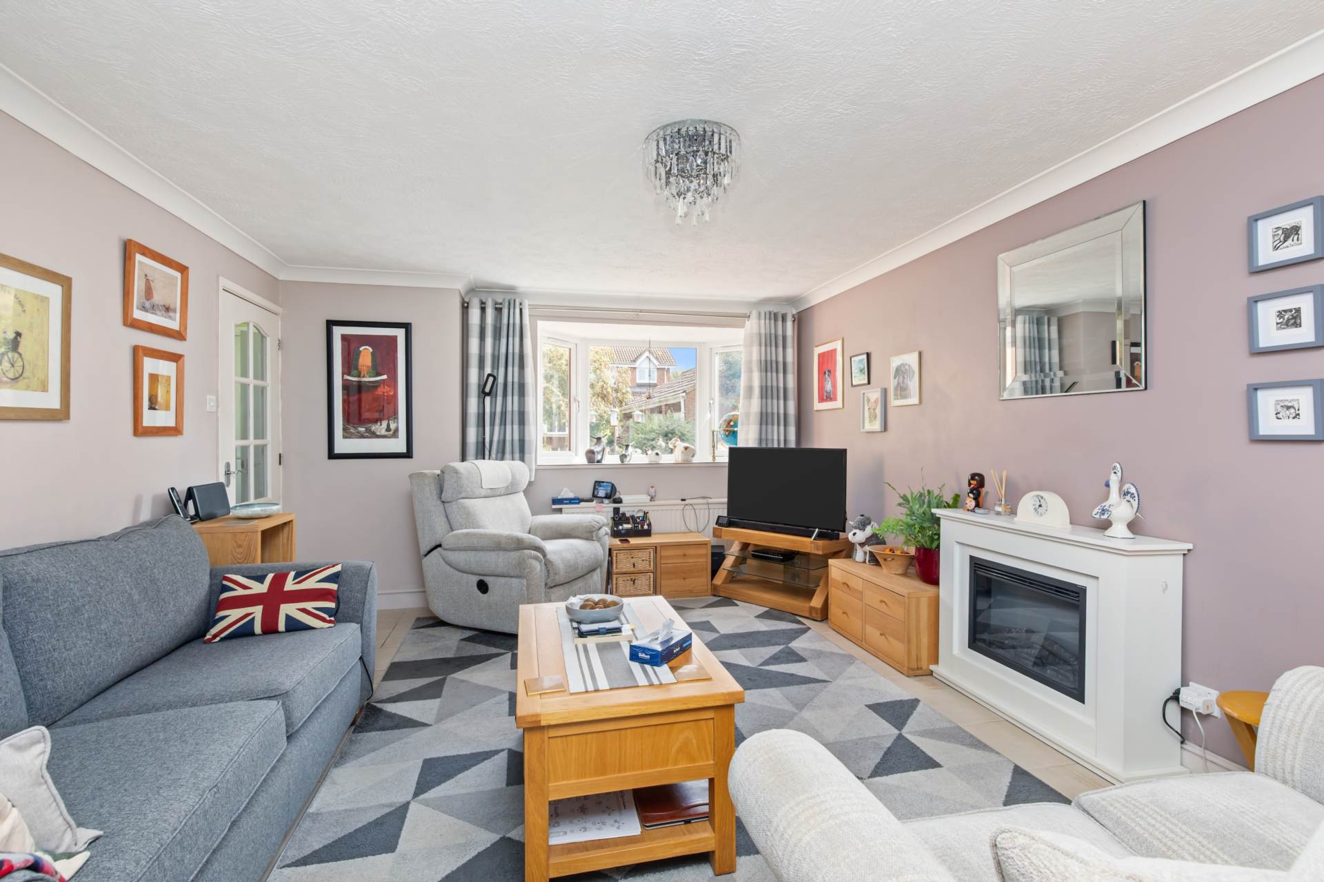 Pond Mews, Pond Lane, Image 2