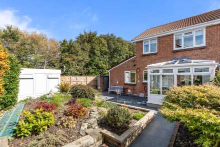 Pond Mews, Pond Lane, Image 12