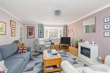 Pond Mews, Pond Lane, Image 2