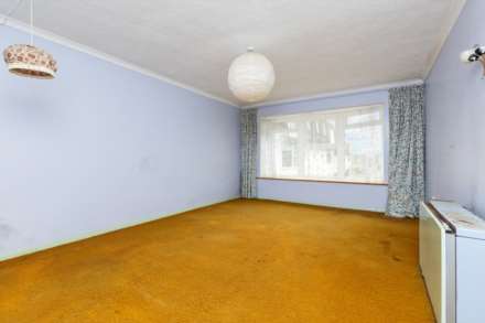 Westlake Gardens, Worthing, Image 2
