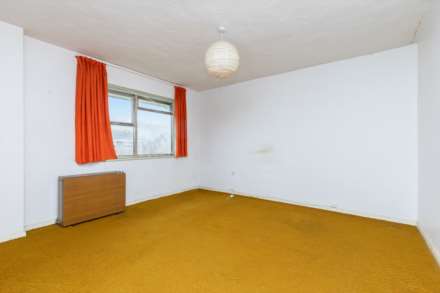 Westlake Gardens, Worthing, Image 6