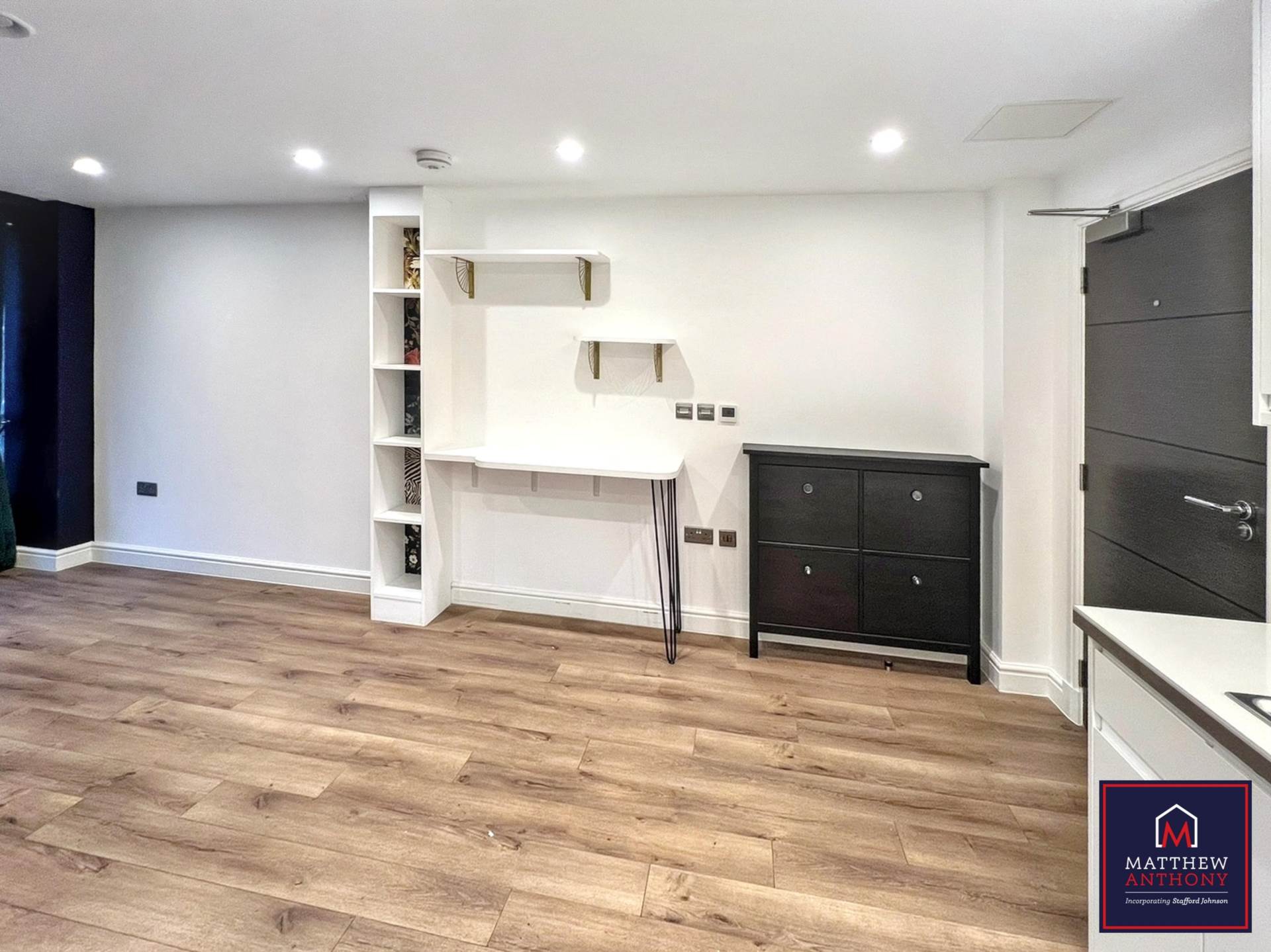 Worthing House, 2-6 South Street, Image 5