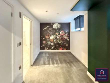 Worthing House, 2-6 South Street, Image 1