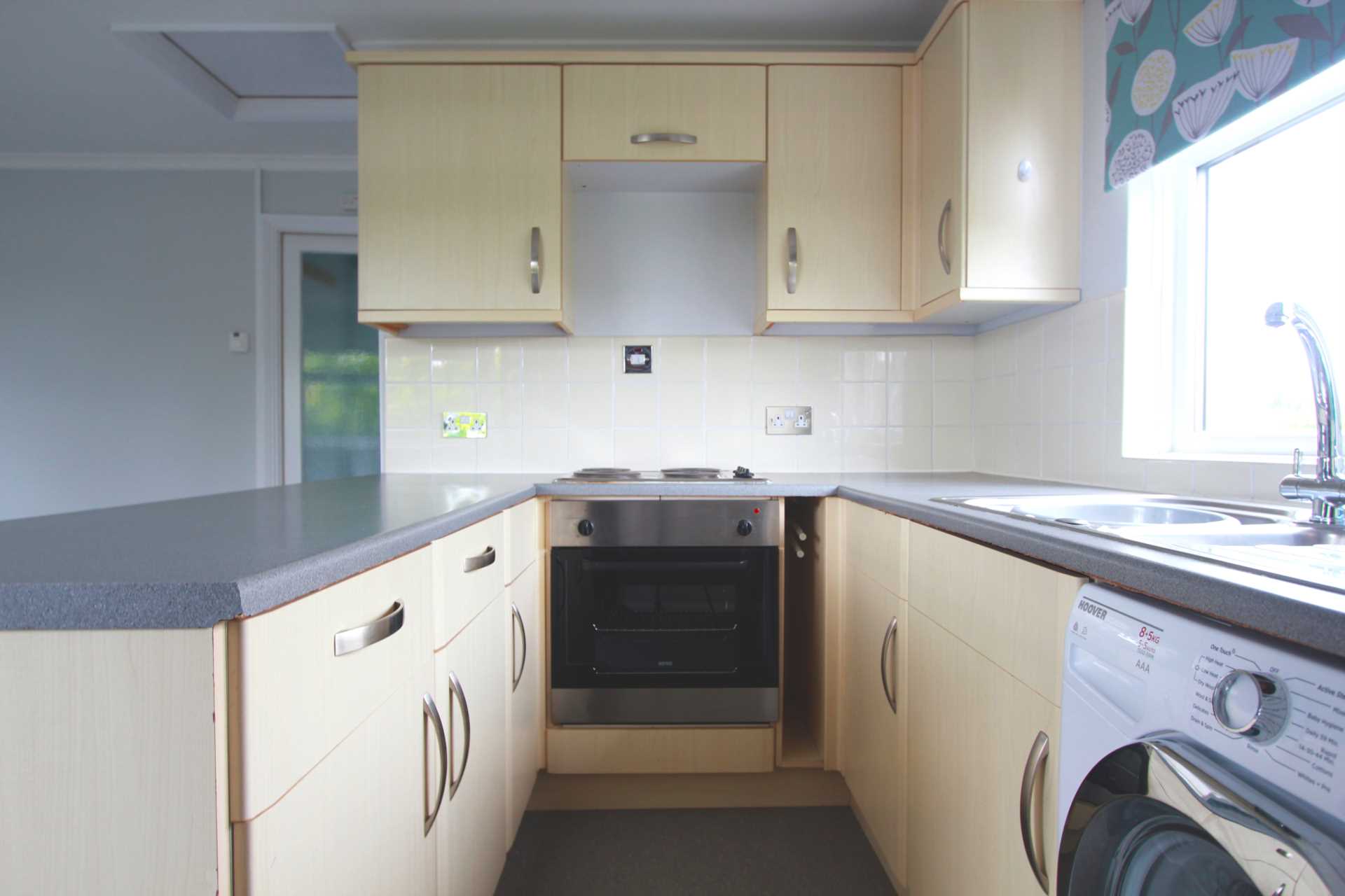 Penfold Road, Image 2