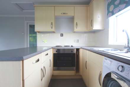 Penfold Road, Image 2