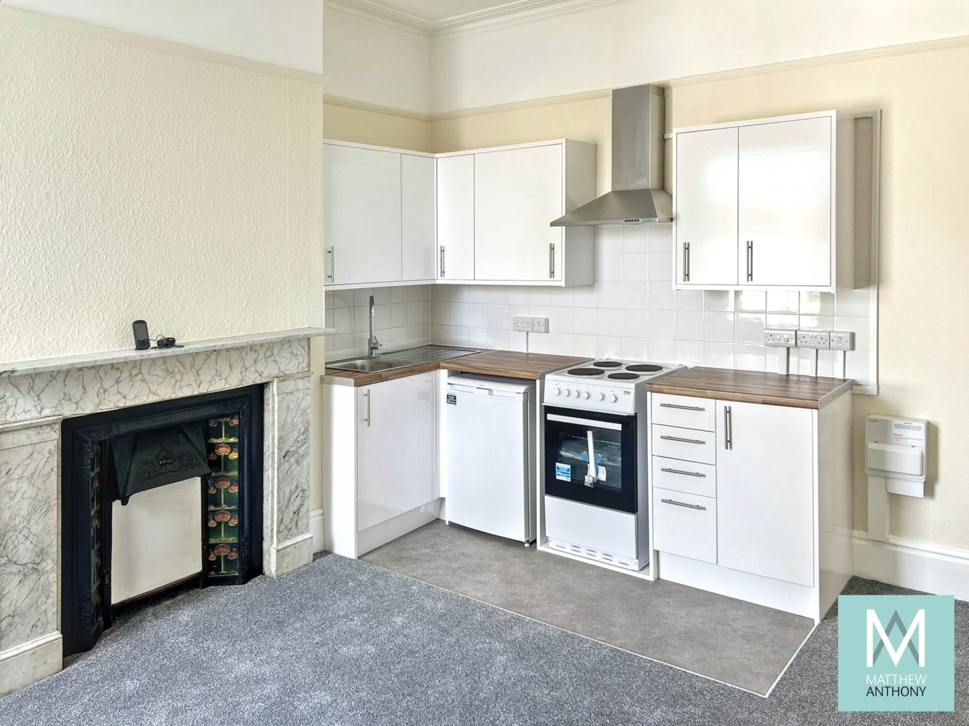 Brighton Road, Worthing, Image 4