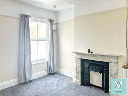 Brighton Road, Worthing, Image 2
