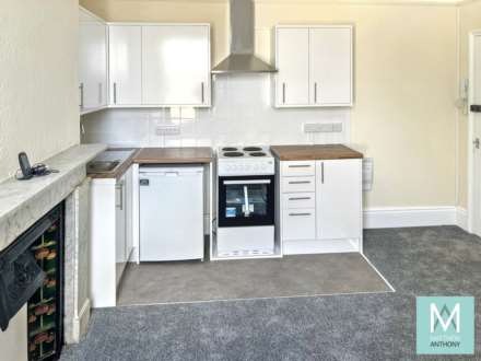 Brighton Road, Worthing, Image 3