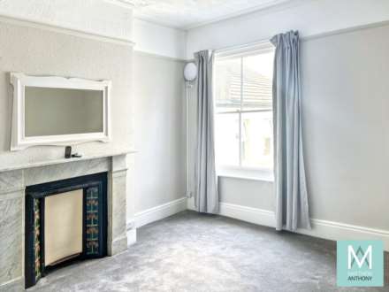 Brighton Road, Worthing, Image 5