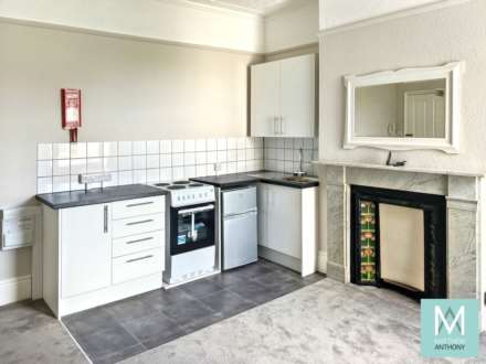 Brighton Road, Worthing, Image 6