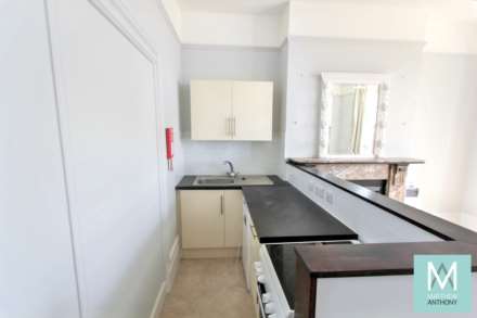 Brighton Road, Worthing, Image 5